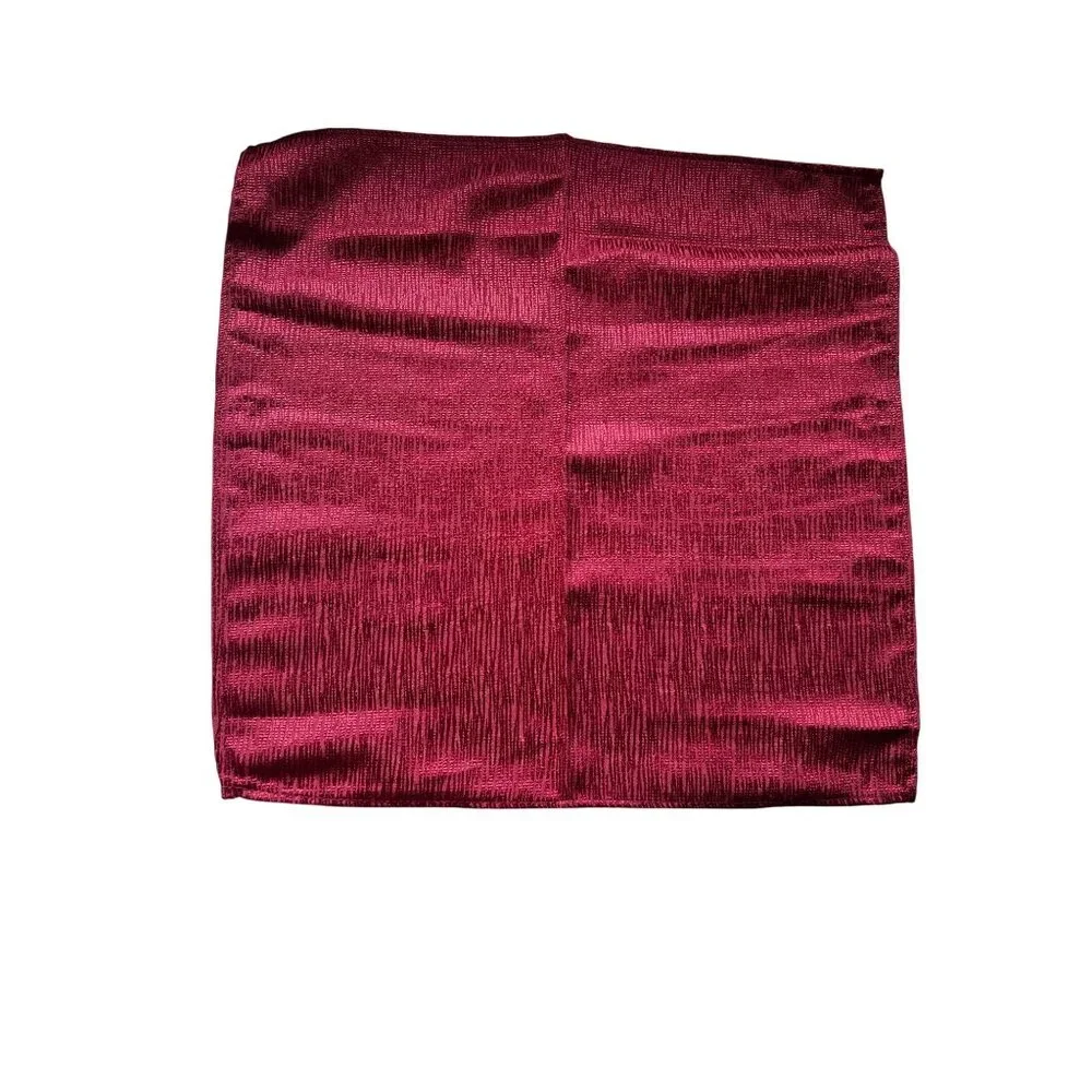 Set Of 4 Red Textured Cloth Napkins 17